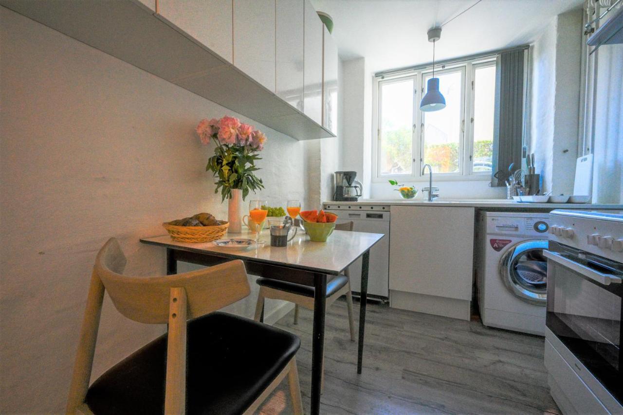 Sanders Lake - Pleasant Two-Bedroom Apartment In Downtown Koppenhága Kültér fotó